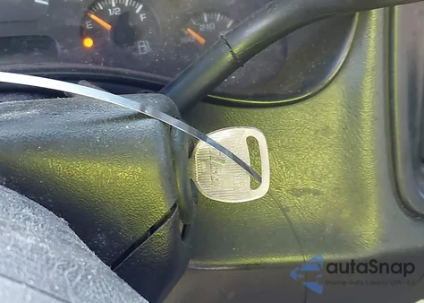 2005 Chevrolet Silverado 1500 Ls из США, поврежденный, VIN 2GCEC19V151175113